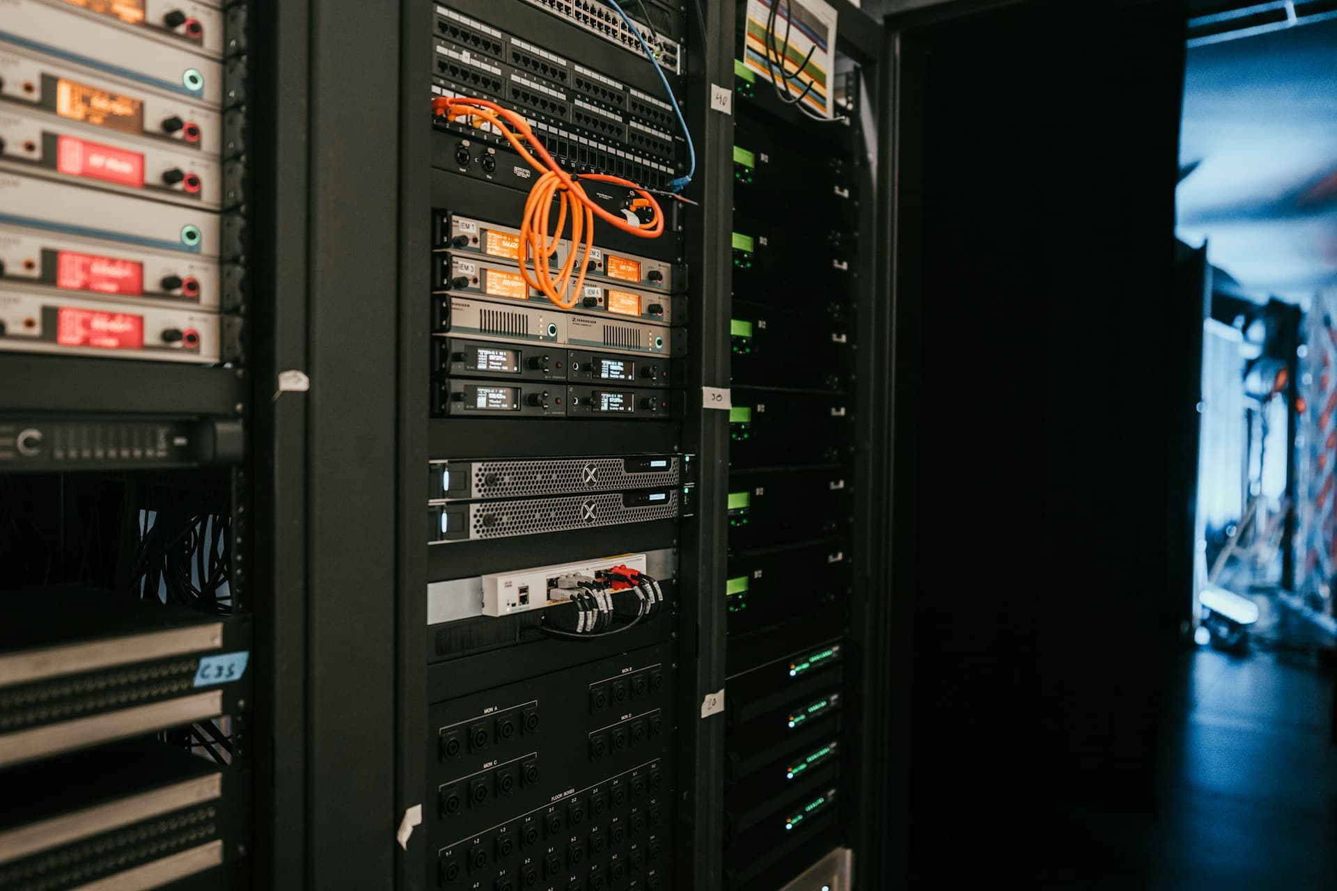 Server hosting infrastructure
